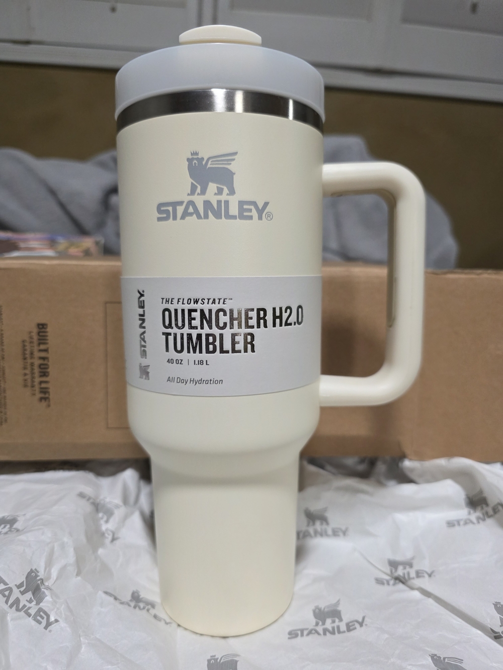 NEW STANLEY 40oz Cream Travel Tumbler with Handle & Straw